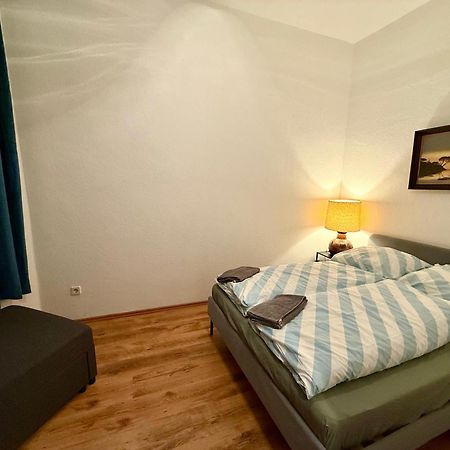 Wu Flats Apartment Вупертал Екстериор снимка