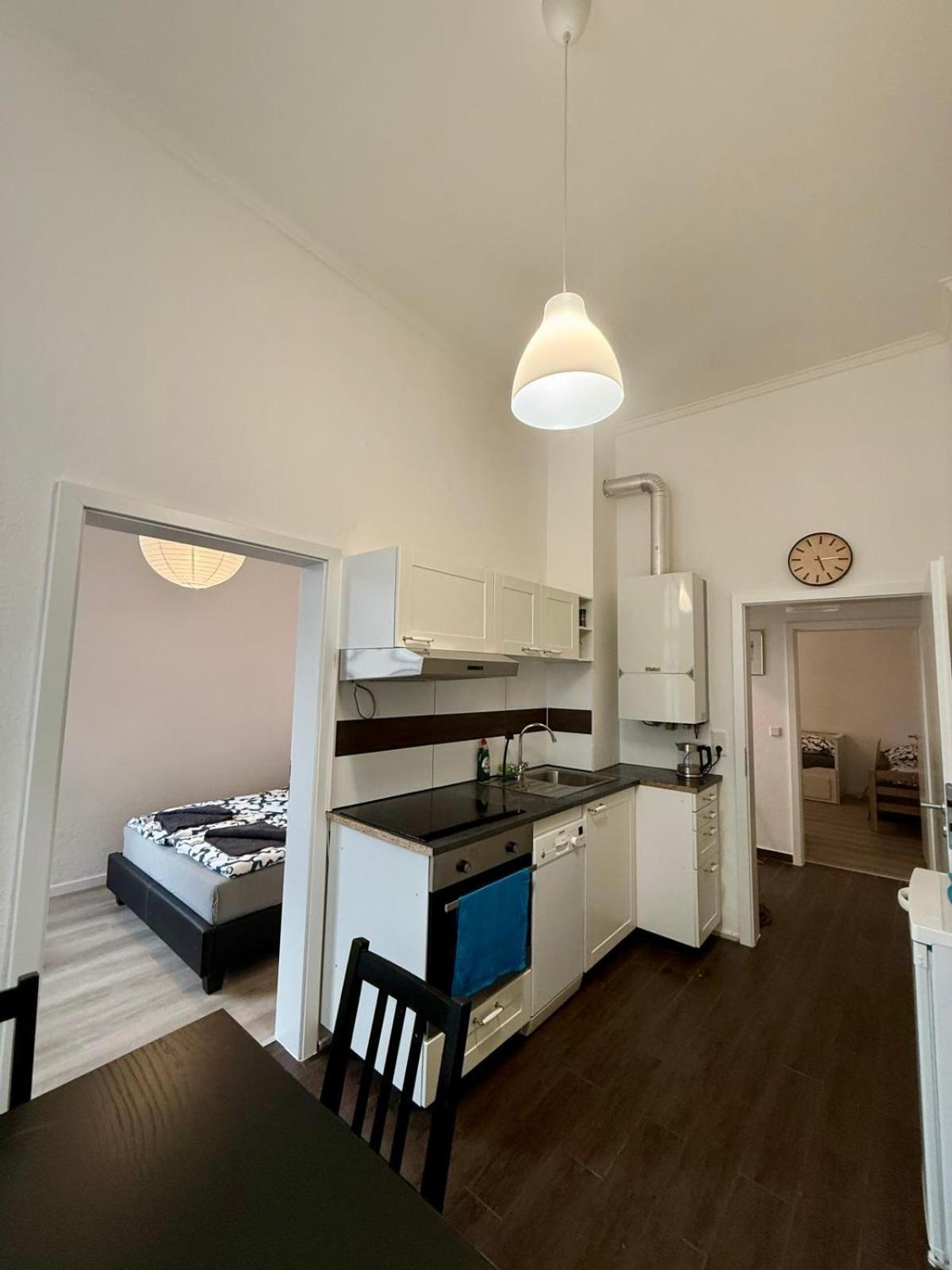 Wu Flats Apartment Вупертал Екстериор снимка